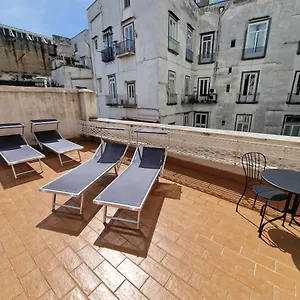 piazza-san-domenico-maggiore-3-bedroomsterrace.hotels-amalfi.com/
