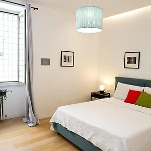 at-home-navona.it-romehotels.com/