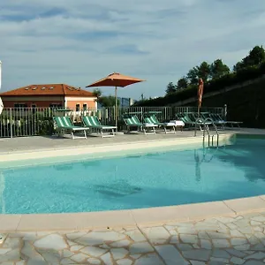 Olivium Apartment